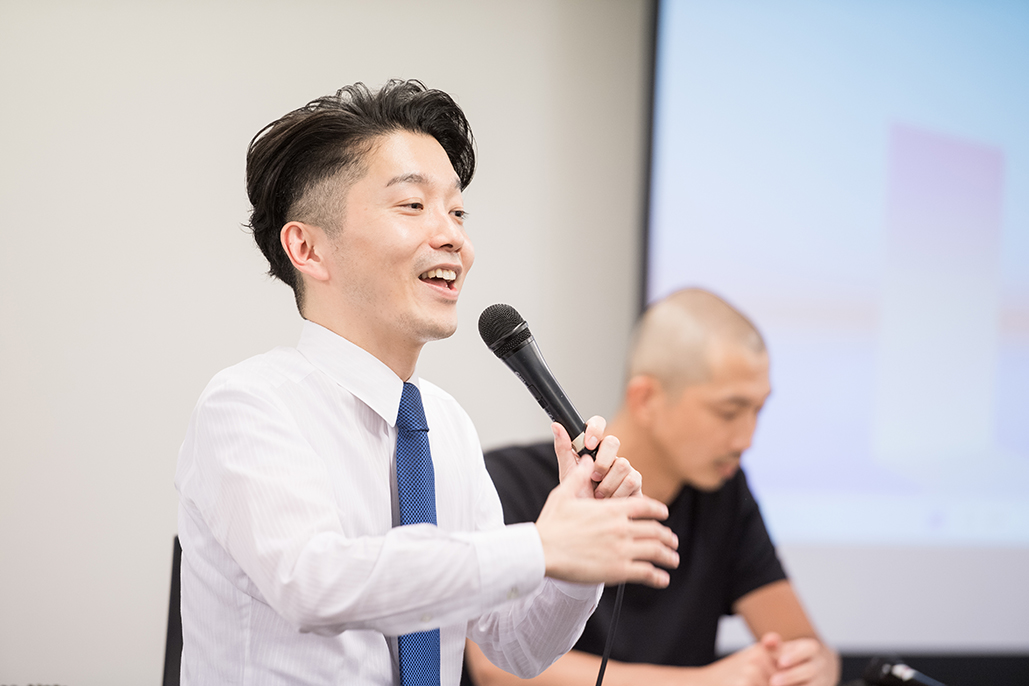 自己紹介:嶺井 政人 (みねい・まさと)早稲田大学在学中にマーケティングソリューションを提供する株式会社セールスサポートを創業し、ネオマーケティングへ売却