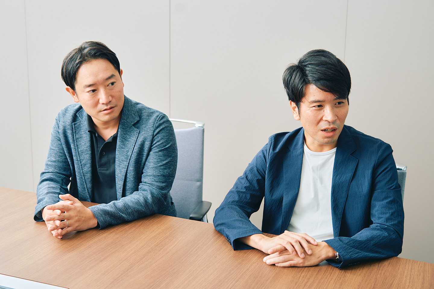 左から順にパートナー 末永聡氏、プリンシパル 木村孝志氏