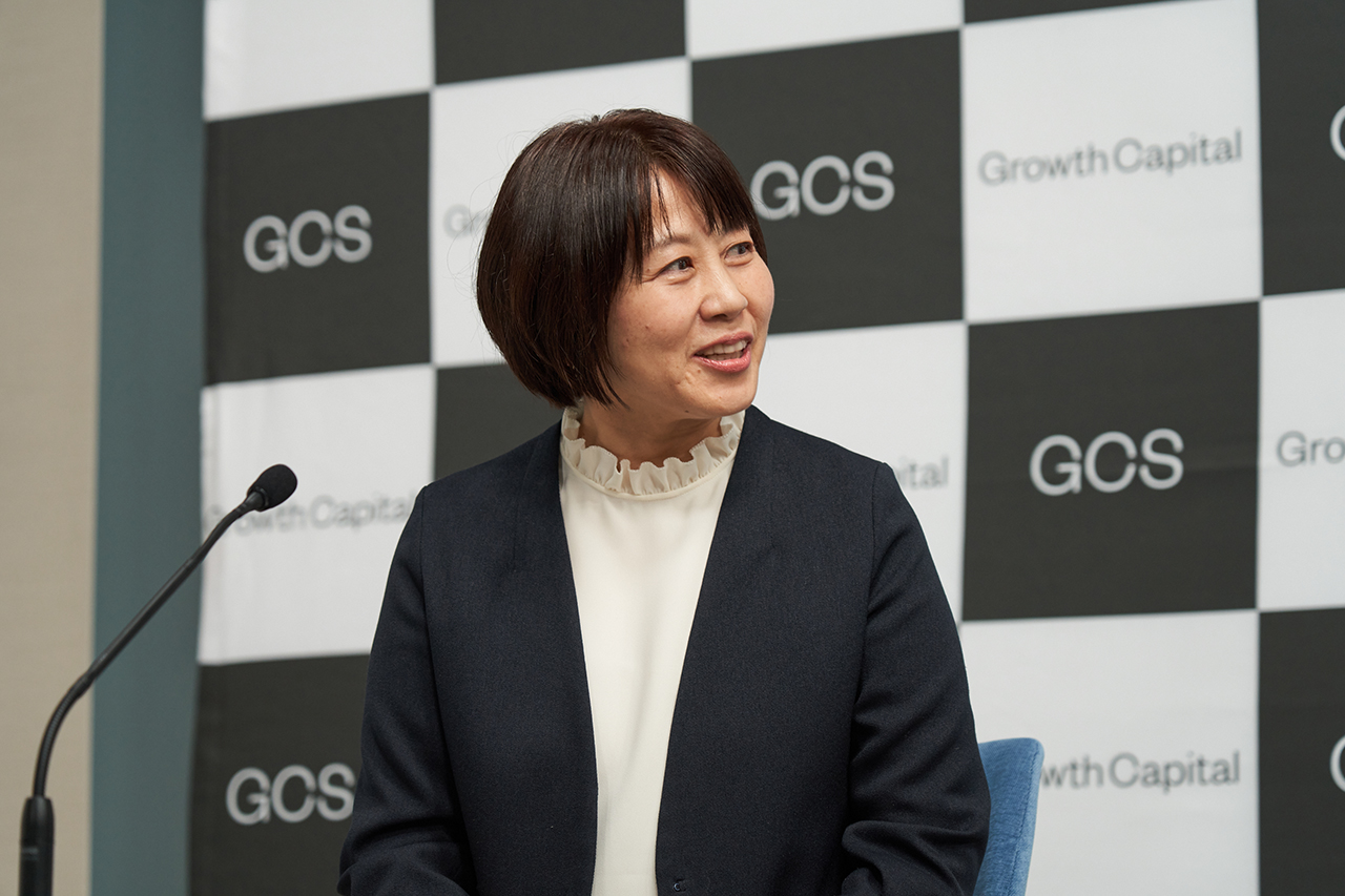 市川 祐子(いちかわ・ゆうこ)元楽天IR部長。楽天(現楽天グループ)で12年間、NECエレクトロニクス(現ルネサスエレクトロニクス)で3年間、IR、資金調達に加えて東証一部上場(NECエレクトロニクスはNECからの分社上場、楽天ではジャスダックからの指定替え)にも従事